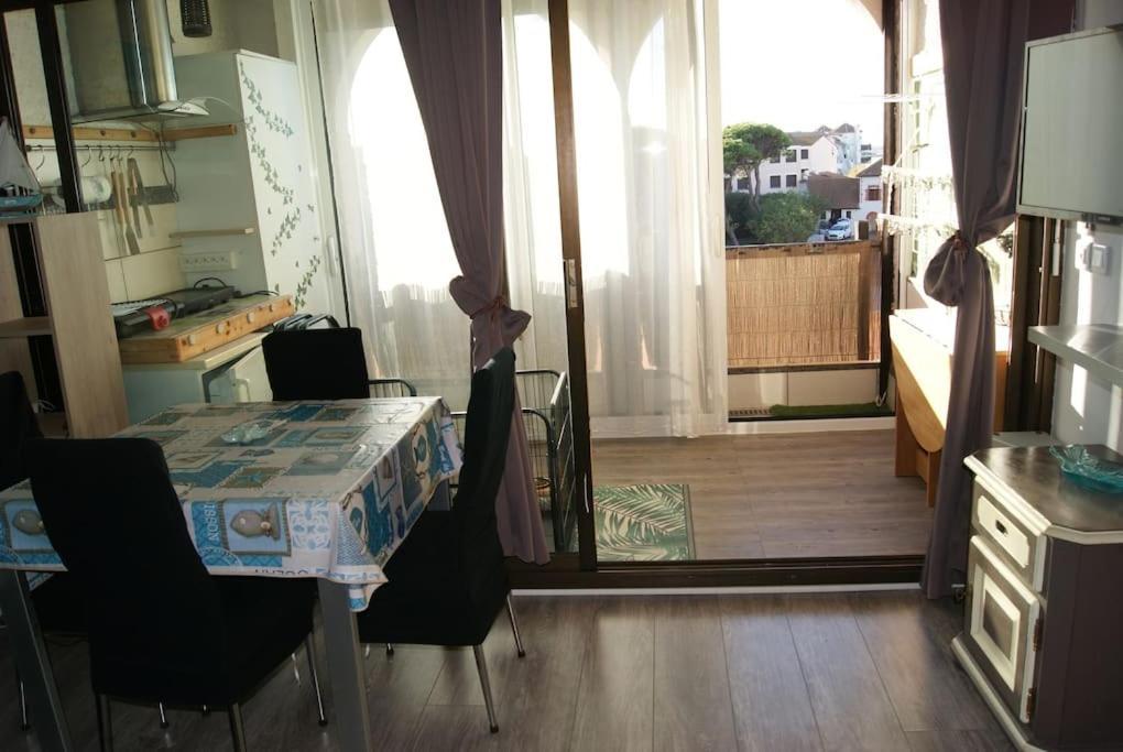Appartement 5 Couchages Tout Confort Proche Mer Le Barcarès エクステリア 写真